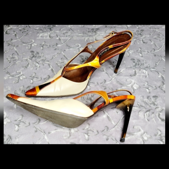 Shoes - Picture 3 of 3